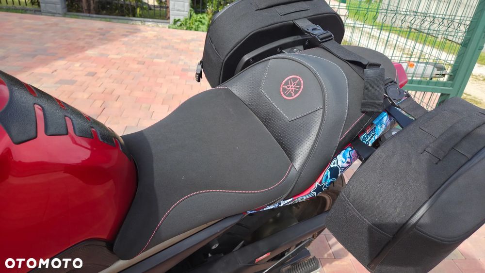 Yamaha XJ - 7