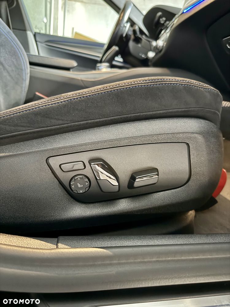 BMW Seria 5 520i mHEV M Sport sport - 19