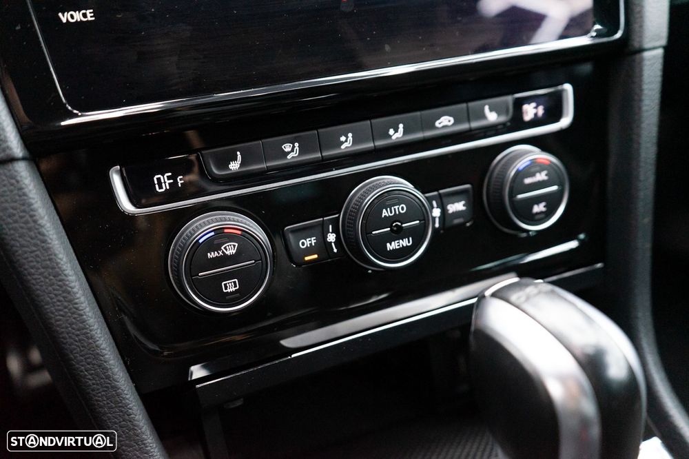 VW Golf GTI (BlueMotion ) DSG - 34