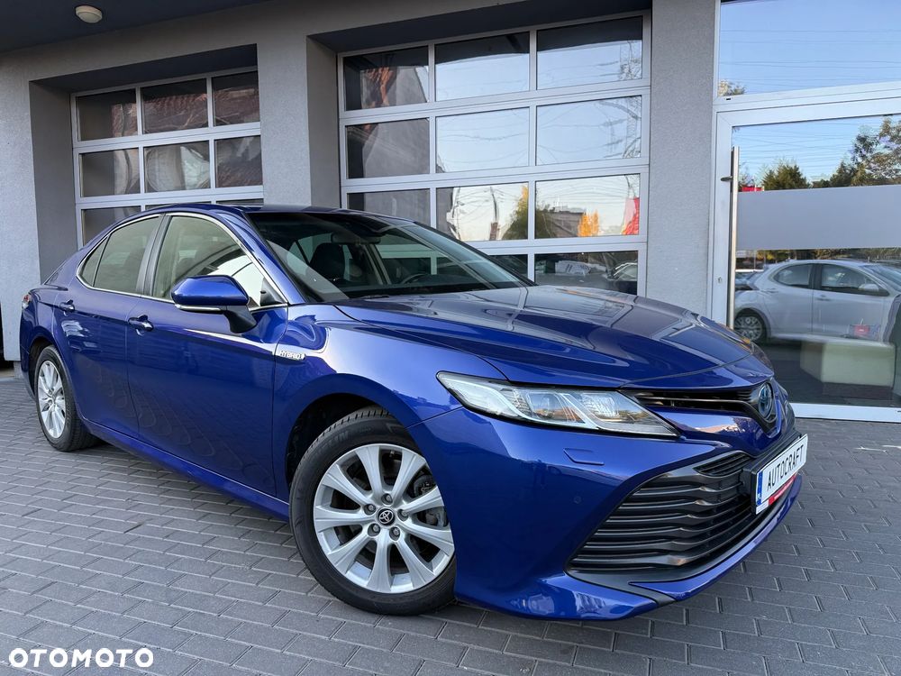 Toyota Camry 2.5 Hybrid Comfort CVT - 1
