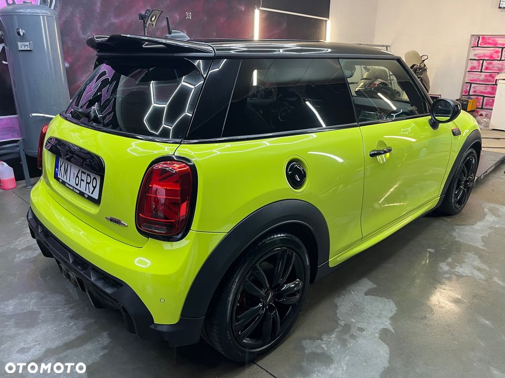 MINI John Cooper Works - 3