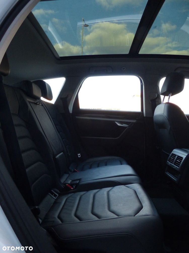 Volkswagen Touareg 3.0 V6 TDI SCR 4Mot - 19