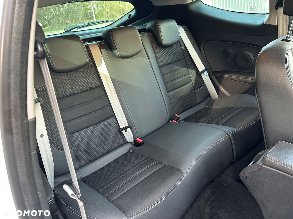 Renault Megane ENERGY TCe 130 Start & Stop Bose Edition - 15