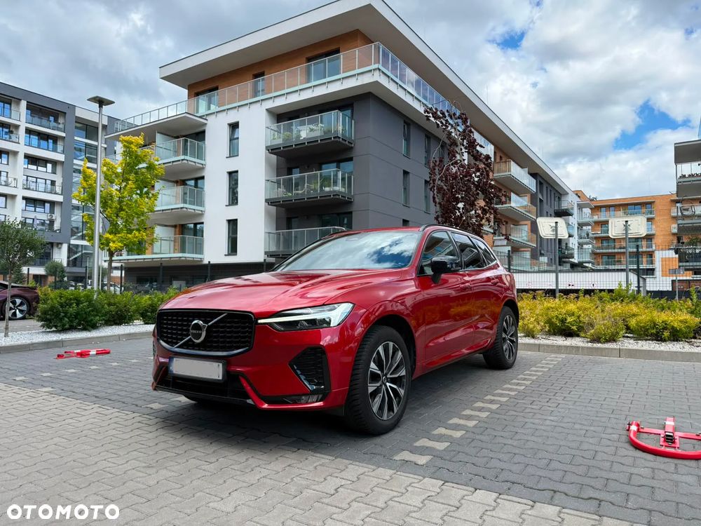 Volvo XC 60 B4 B Plus Dark - 10