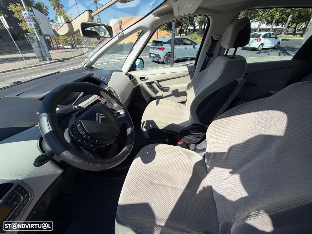 Citroën C4 Picasso 1.6 HDi Exclusive CMP6 - 26