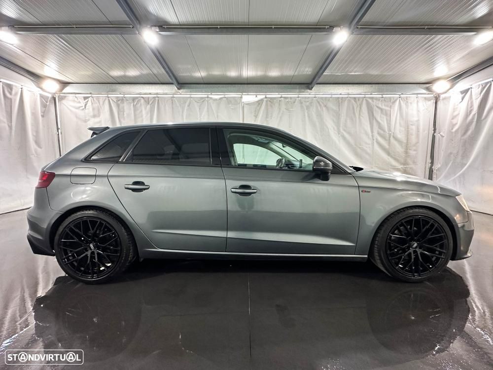 Audi A3 Sportback - 12