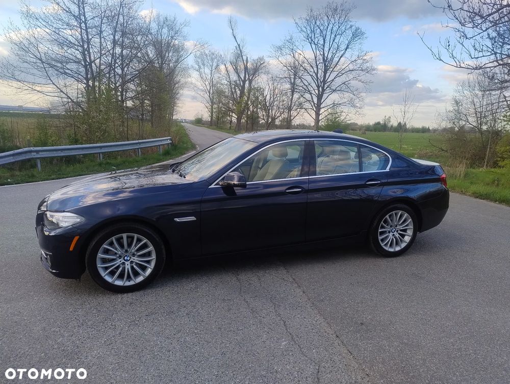 BMW Seria 5 528i Luxury Line - 4