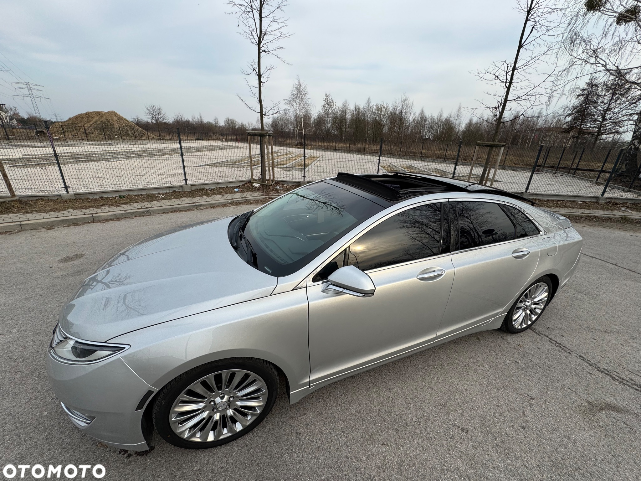 Lincoln MKZ - 9