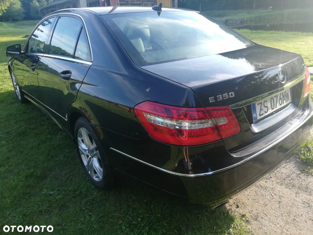 Mercedes-Benz Klasa E 350 CDI BlueEff Avantgarde - 9