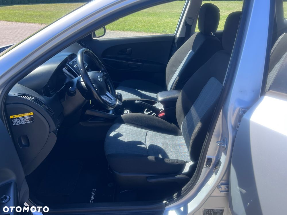 Kia Ceed 1.6 CVVT EX - 14