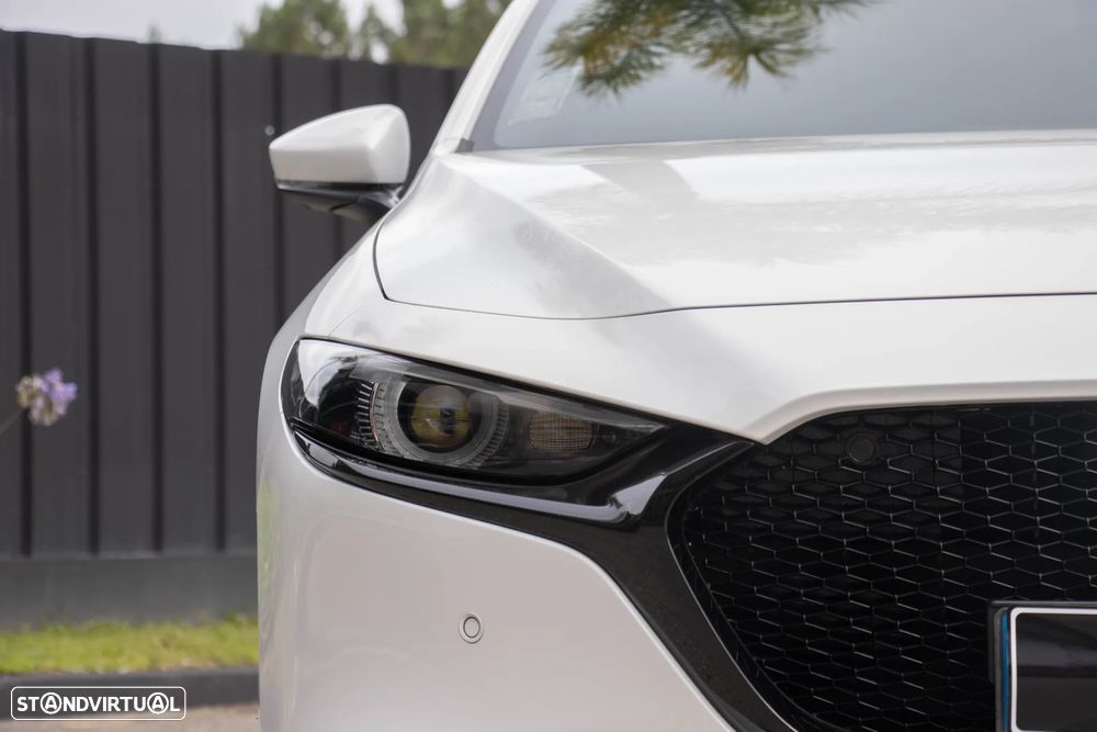 Mazda 3 Hatchback 2.0 Sky-X Excellence - 10