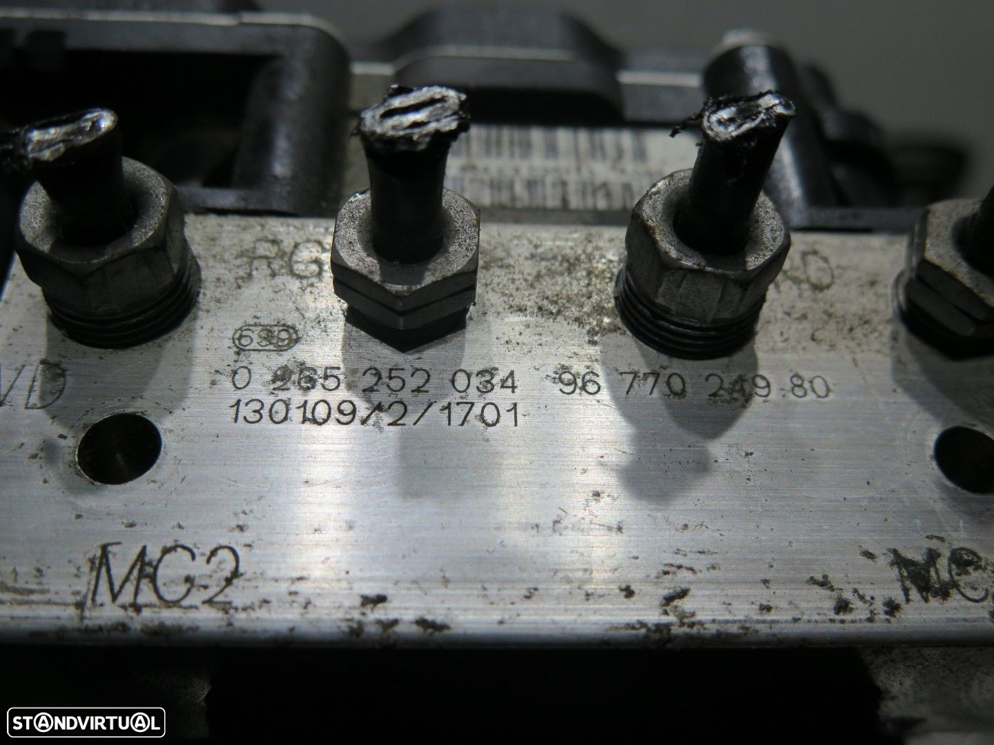 Módulo de ABS CITROEN C4 II (B7) Ref: 0265951861 - 4