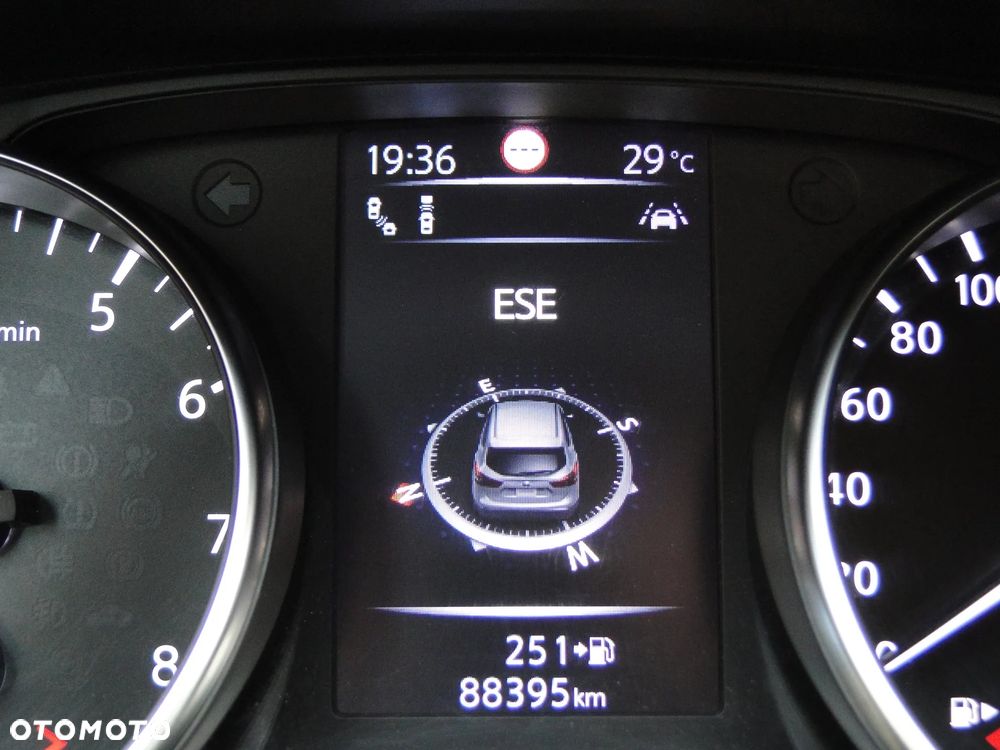 Nissan Qashqai 1.6 DIG-T Tekna+ - 30