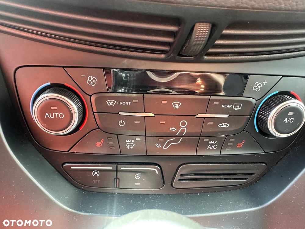 Ford Kuga 2.0 TDCi AWD Trend - 12