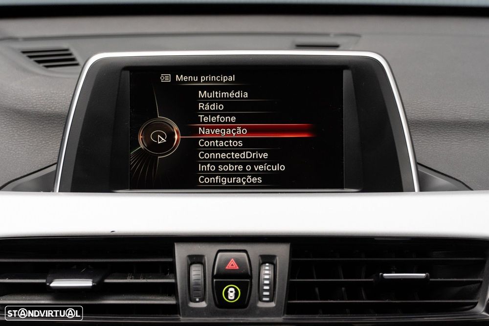 BMW X1 16 d sDrive Advantage - 15