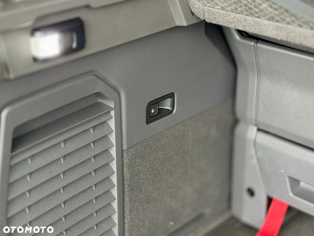 Volkswagen Multivan 2.0 TDI L2 Edition DSG - 22