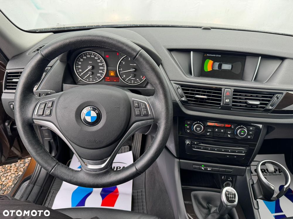 BMW X1 sDrive18i xLine - 22