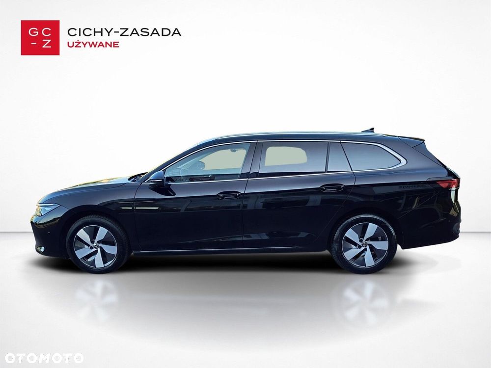 Volkswagen Passat - 2