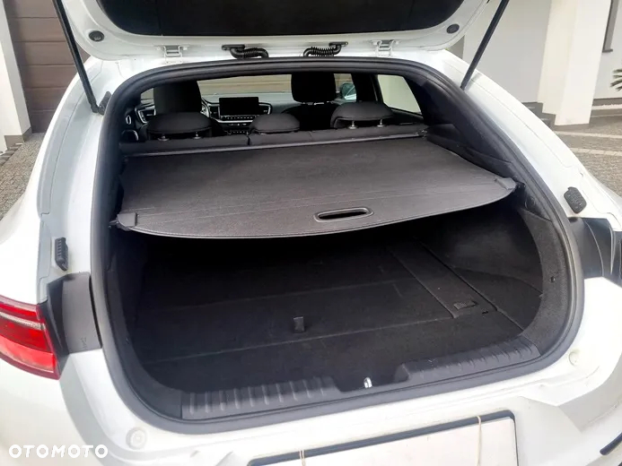 Kia ProCeed 1.5 T-GDI GT Line DCT - 24
