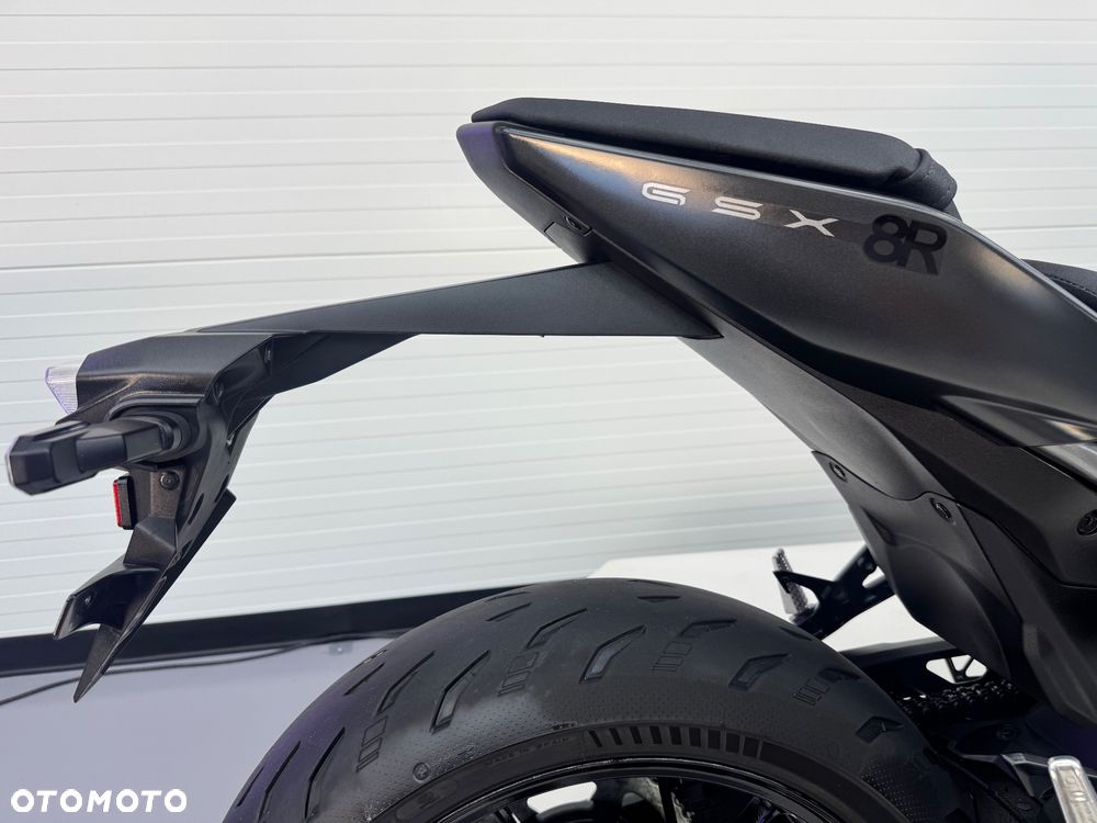 Suzuki GSX - 9