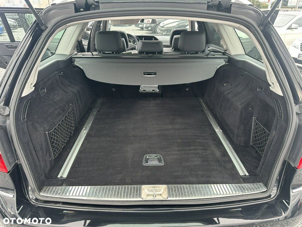 Mercedes-Benz Klasa E - 22