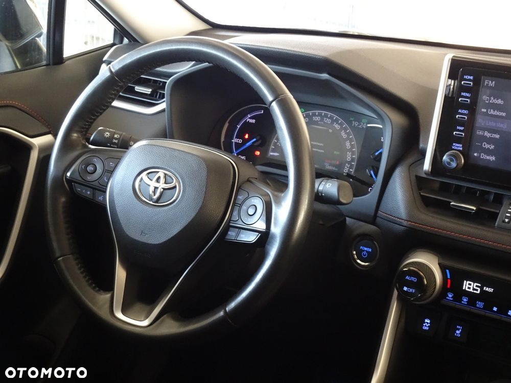 Toyota RAV4 - 7