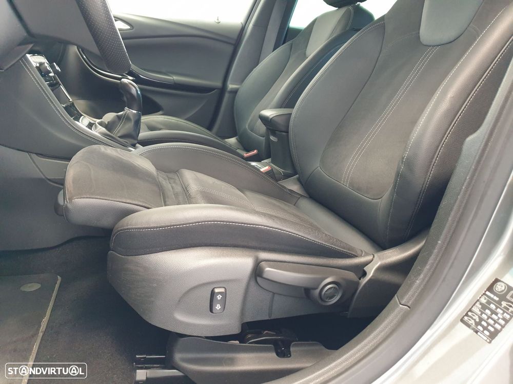 Opel Astra Sports Tourer 1.5 D Ultimate S/S - 17