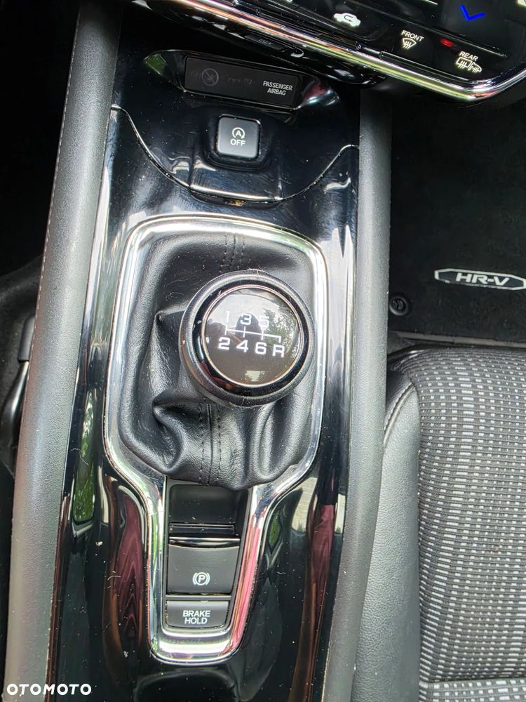 Honda HR-V 1.5 i-VTEC Executive - 24