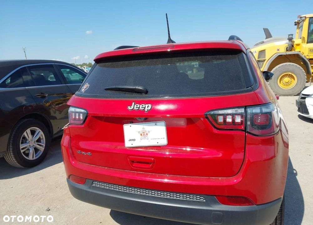 Jeep Compass - 6