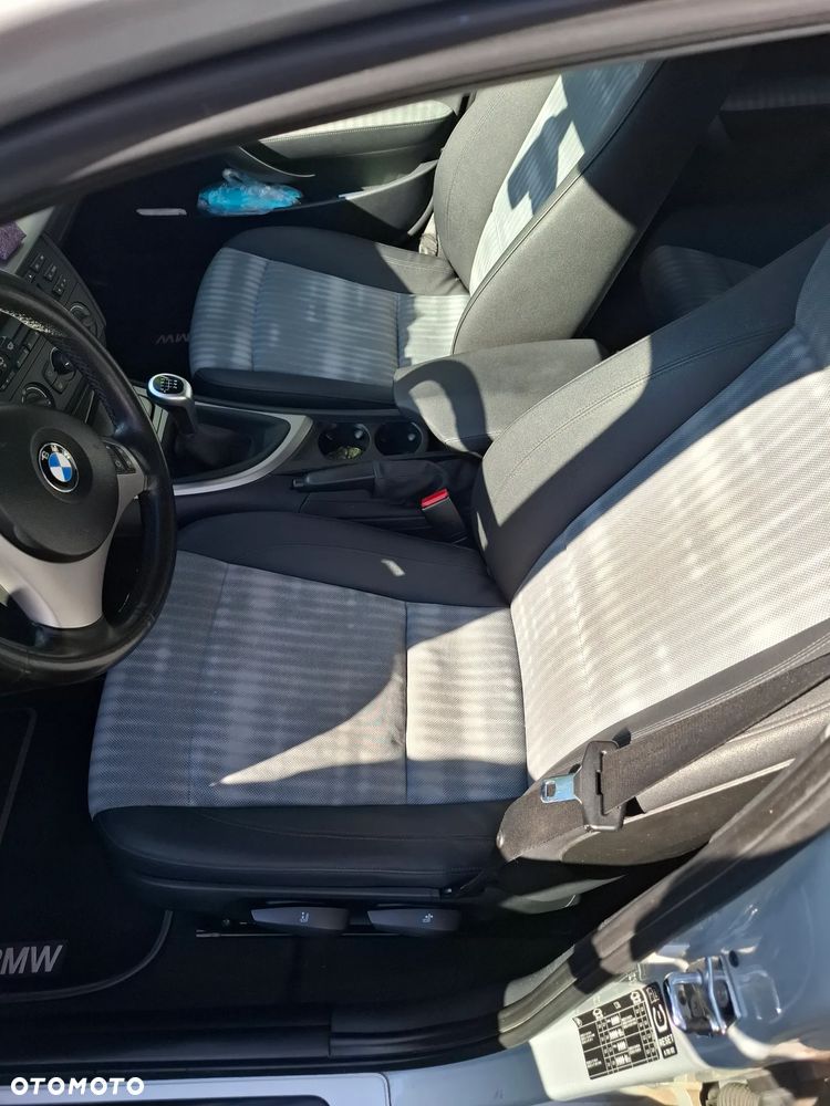 BMW Seria 1 118d - 3