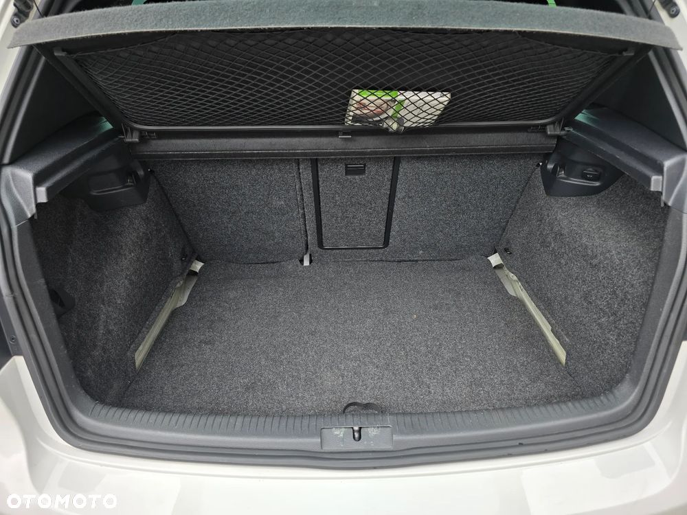 Volkswagen Golf 2.0 R DSG - 18