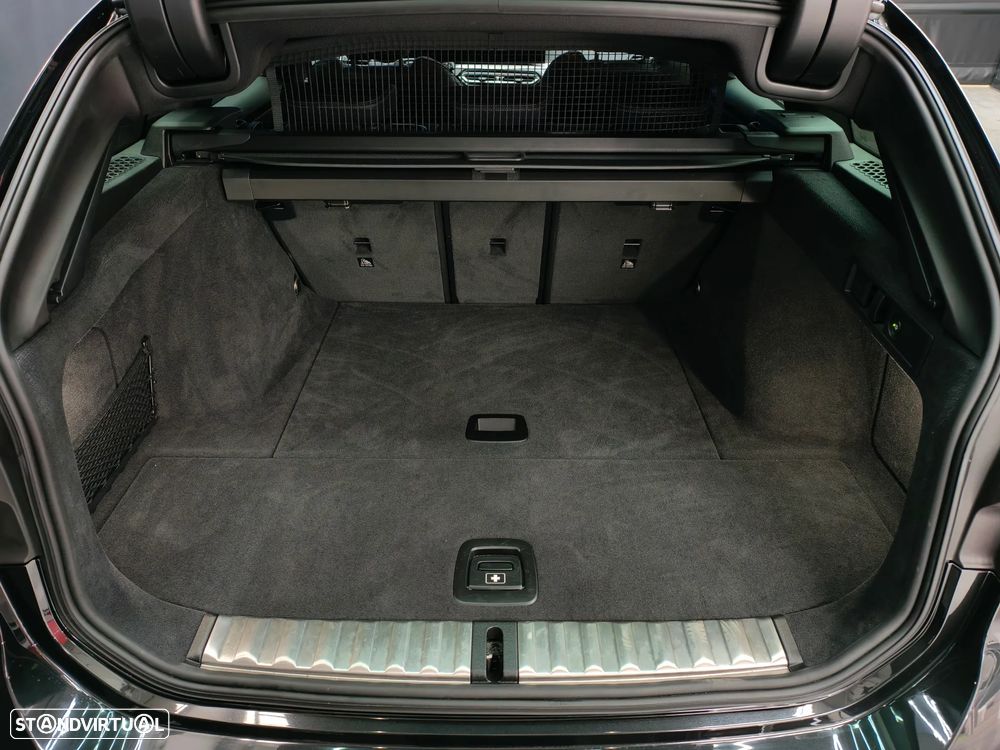 BMW 318 d Pack M Auto - 46