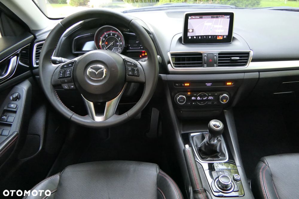 Mazda 3 SKYACTIV-G 120 Sports-Line - 2