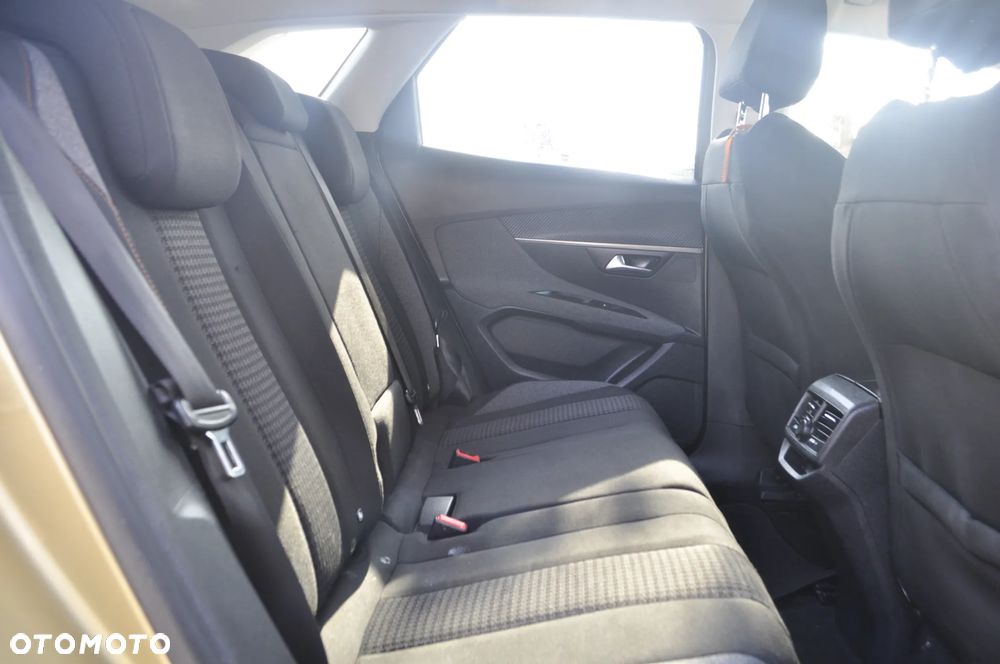 Peugeot 3008 1.6 BlueHDi Allure S&S - 5