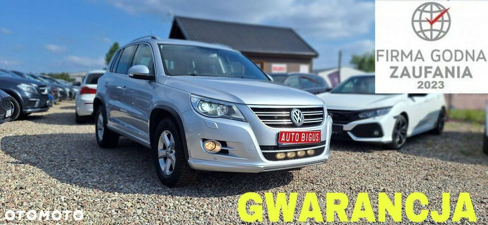 Volkswagen Tiguan - 1