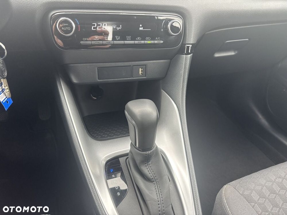 Toyota Yaris Hybrid 1.5 Comfort - 25