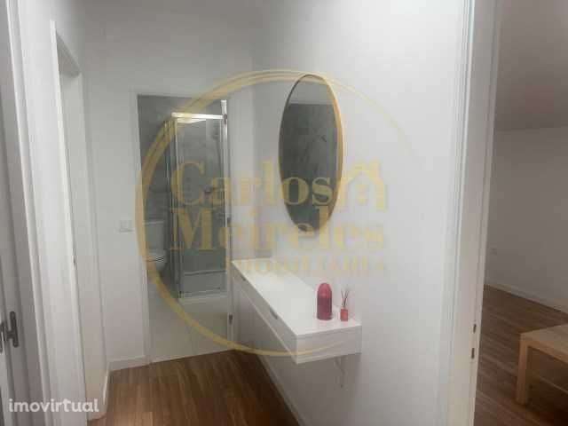 Apartamente T2 Em Vila Verde- Oportunidade! - Grande imagem: 2/7