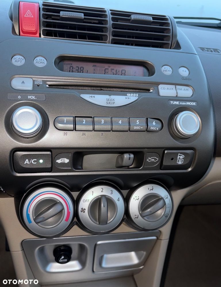 Honda City 1.4 Comfort - 19