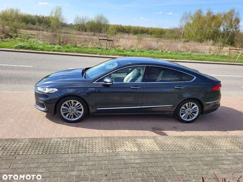 Ford Mondeo - 10