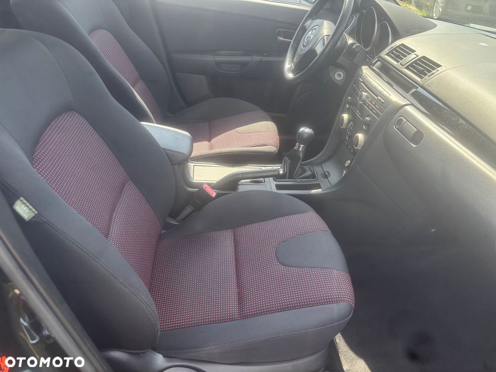 Mazda 3 1.6 Sport Active - 23
