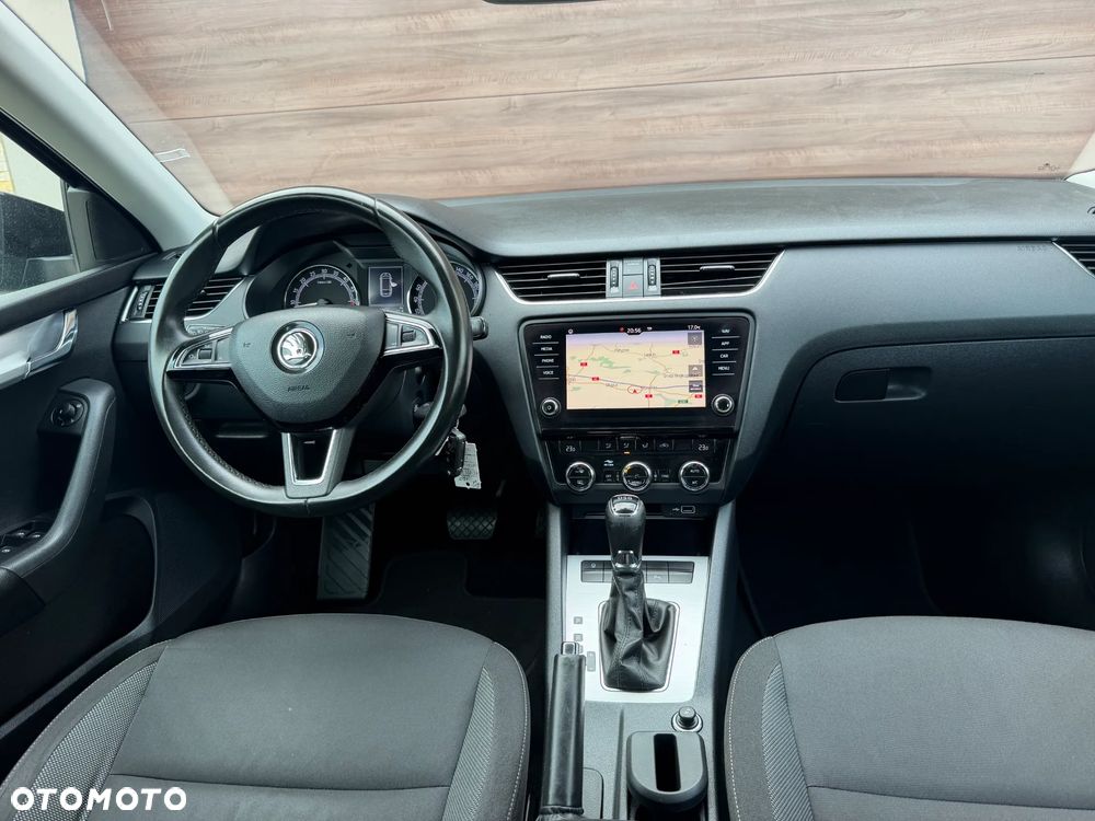 Skoda Octavia - 16