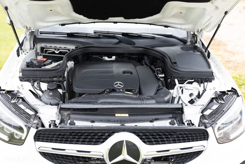 Mercedes-Benz GLC 300 4Matic 9G-TRONIC - 17