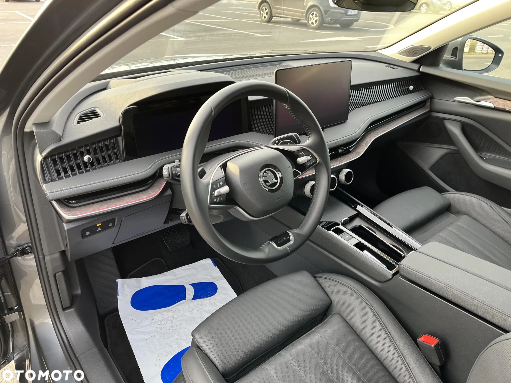 Skoda Superb 2.0 TDI SCR 4x4 L&K DSG - 13