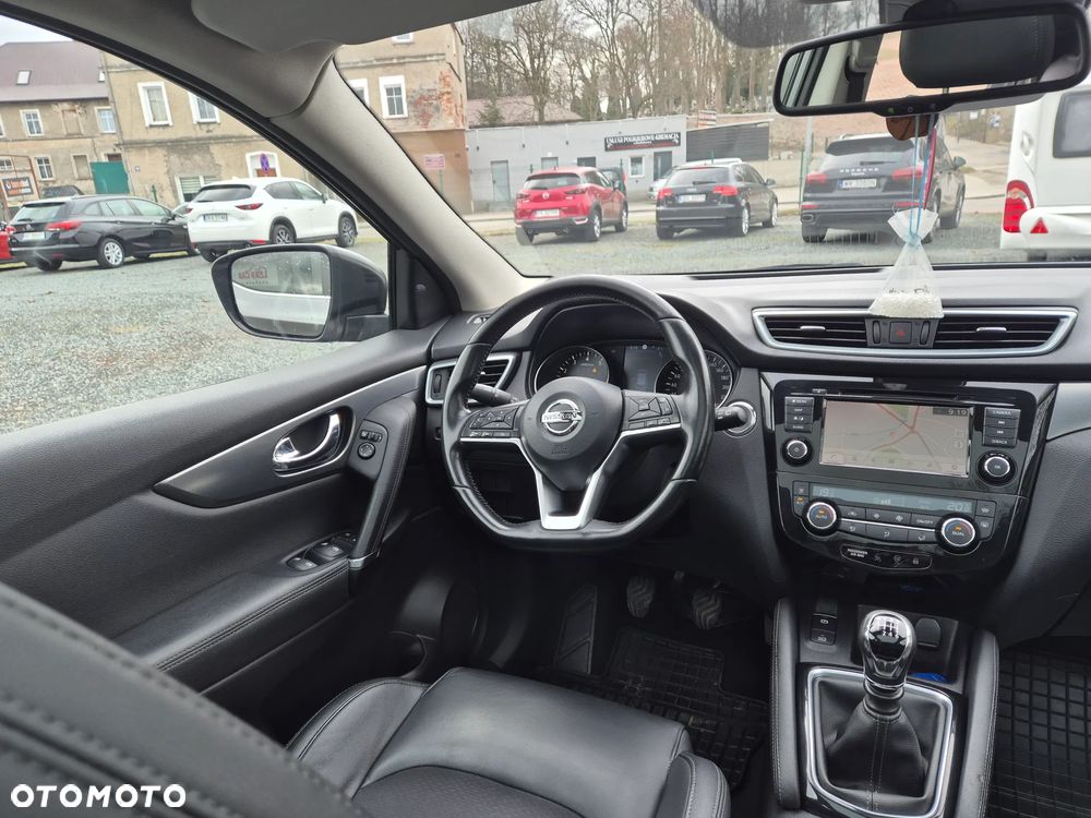 Nissan Qashqai - 23