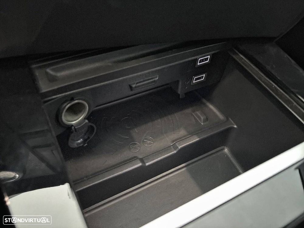 Opel Astra 1.2 T GS Aut. - 19