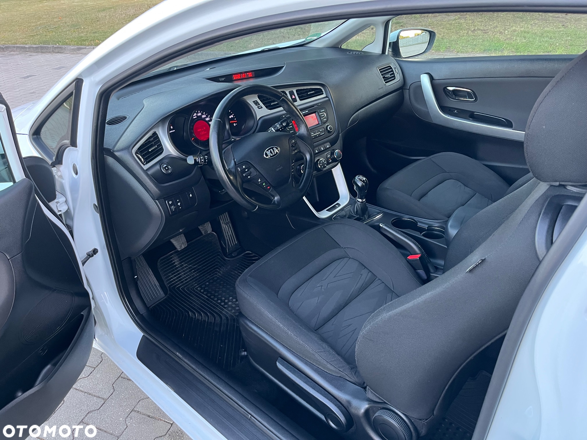 Kia ProCeed pro Ceed 1.6 GDI Vision - 6