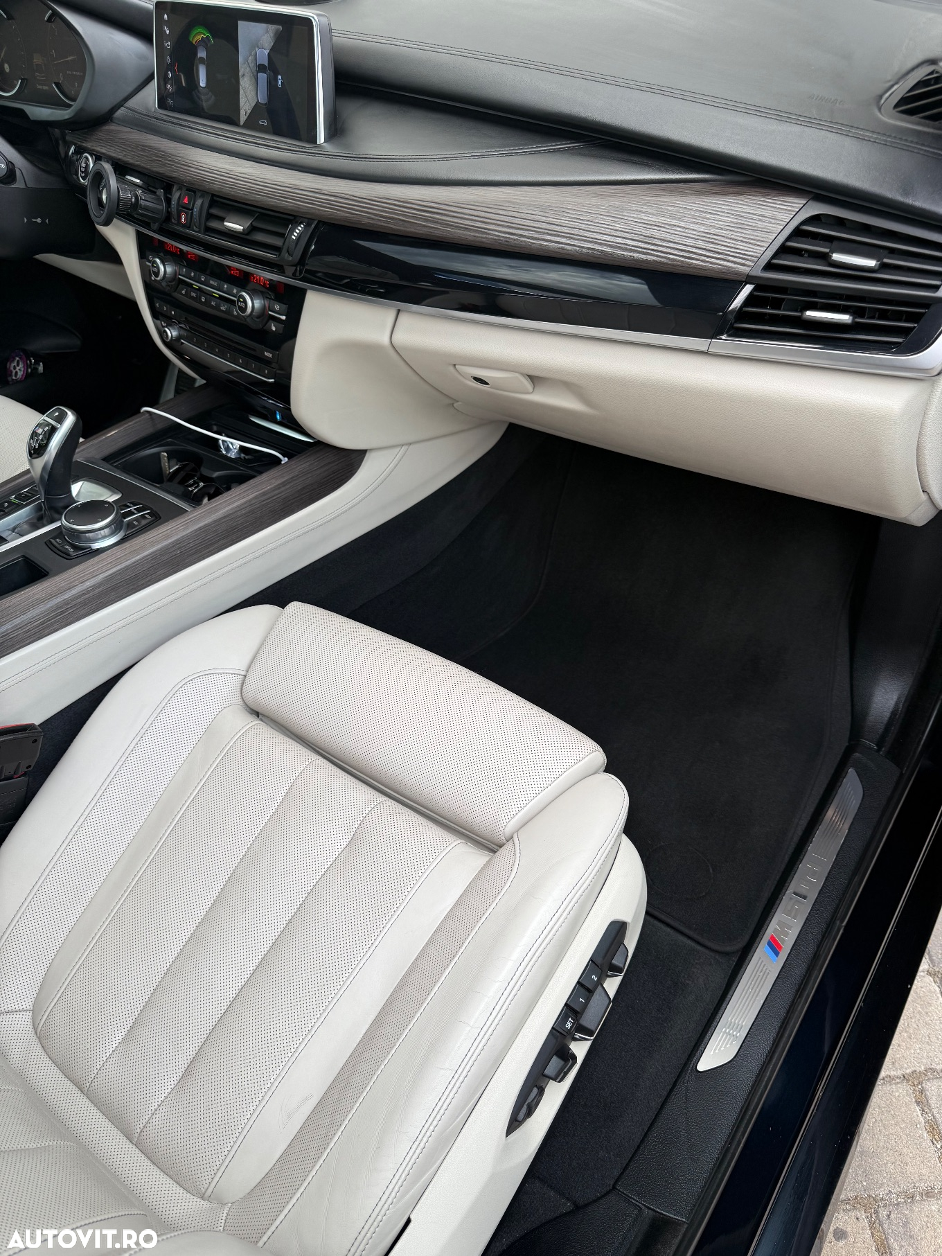 BMW X5 M M50d - 9