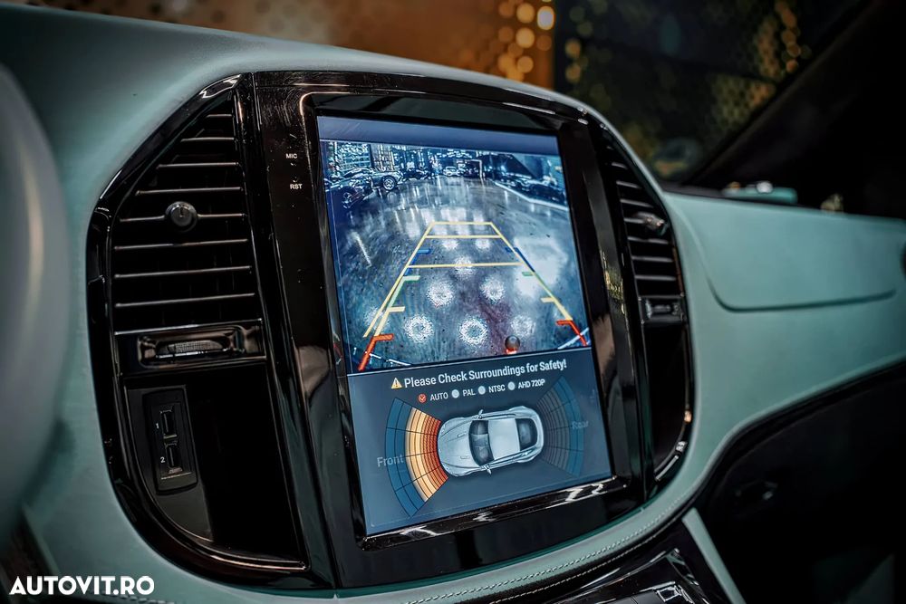 Mercedes-Benz V - 34