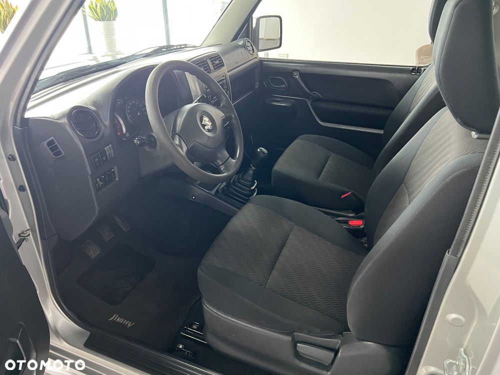 Suzuki Jimny - 10