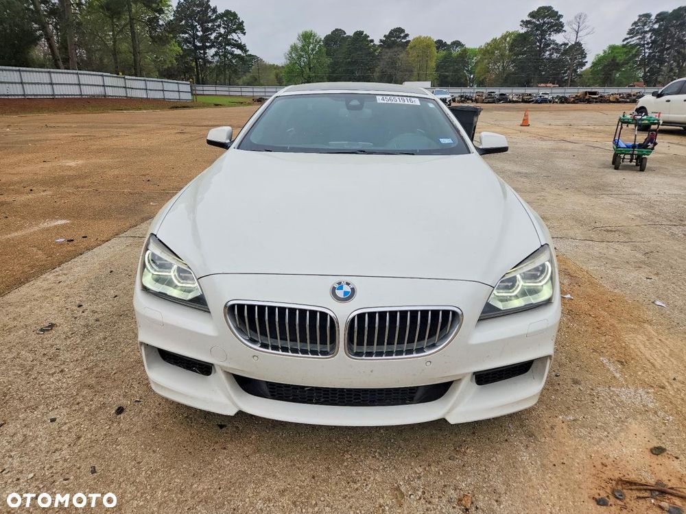 BMW Seria 6 650i - 6